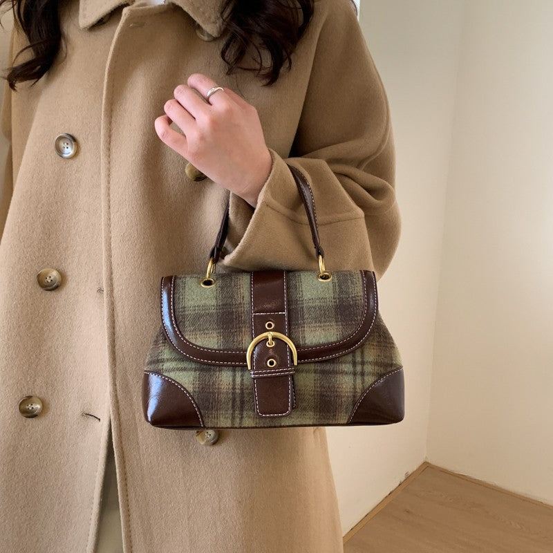 Sophisticated And Refined Crossbody Bag Fashionable