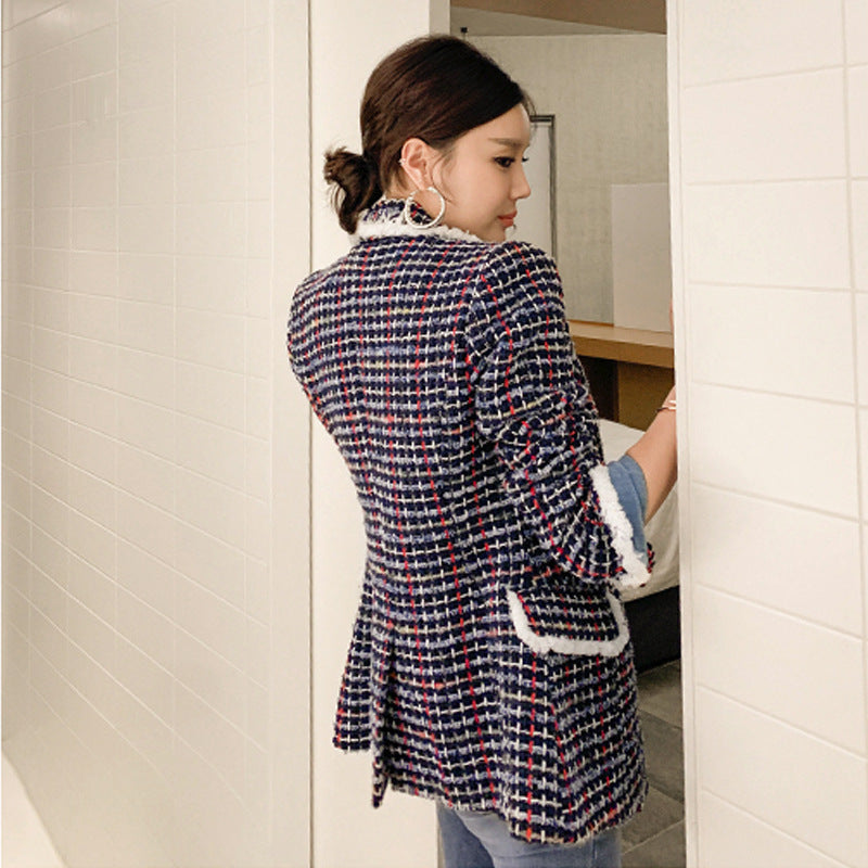 Women?s Tweed Coat with denim ascent